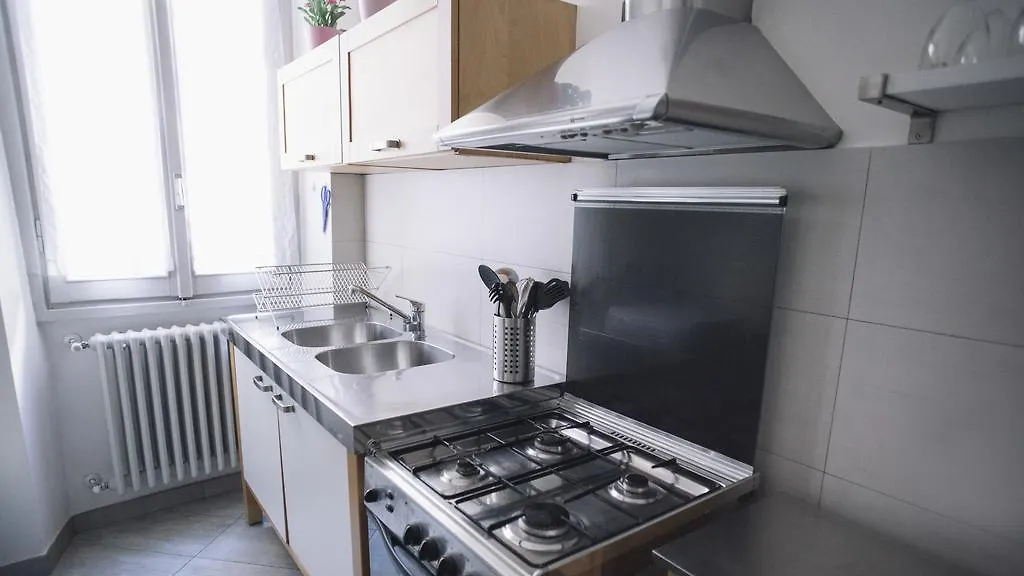 Apartamento Italianway-Corso Sempione 96 Milán 0*,  Italia